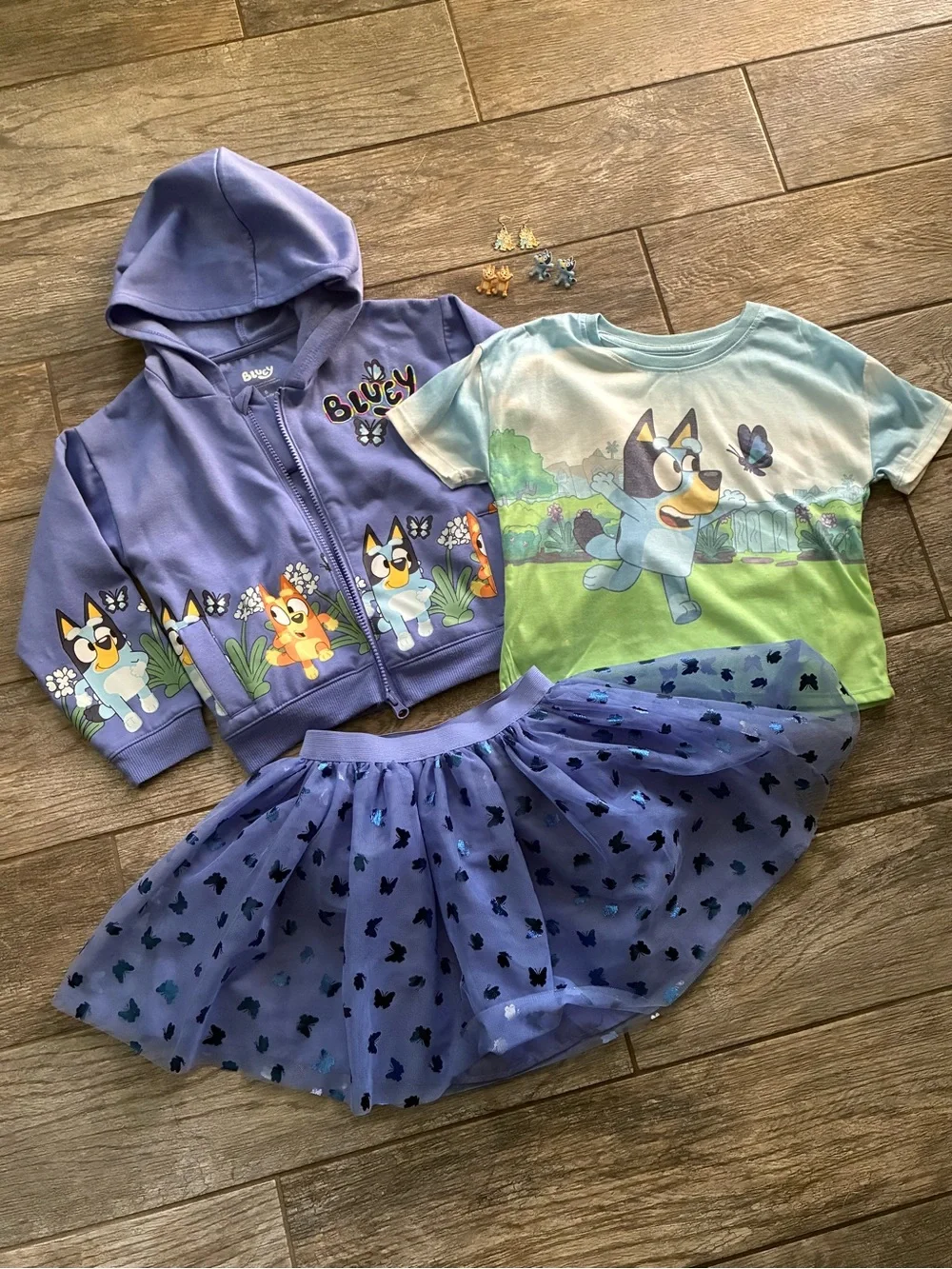 Bluey Girls Clothing Bundle with Earrings Size 6